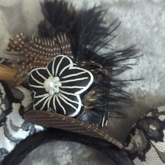 Disney 2019. Minnie mouse black and silver top hat ears - Picture 7 of 8